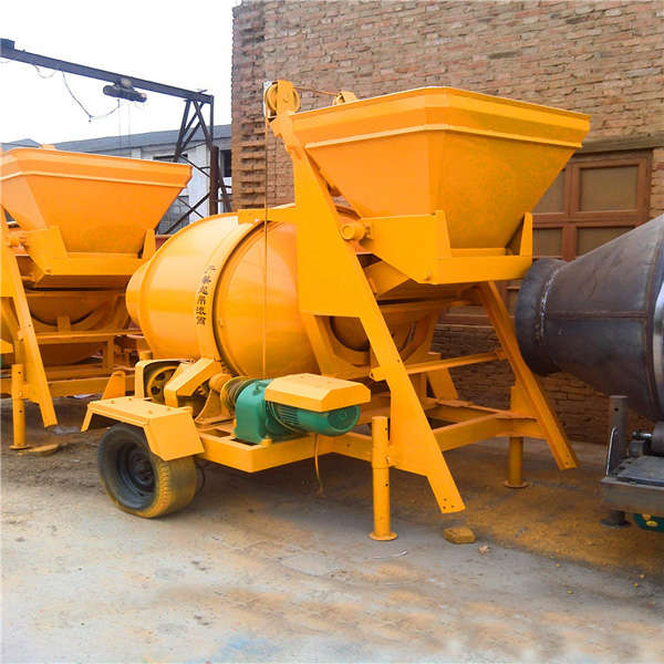 混凝土搅拌机污惔的处�? class=