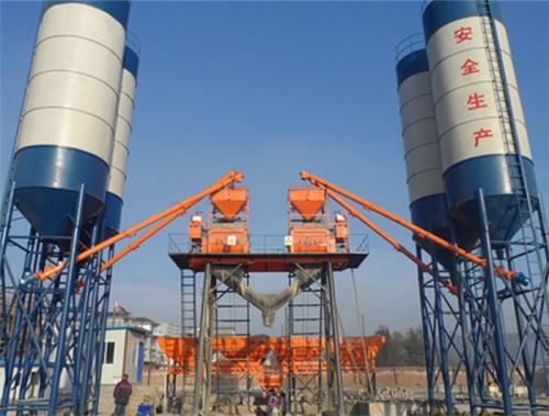 混凝土搅拌站的运输�R中途遇到故障应该怎么解决�? class=